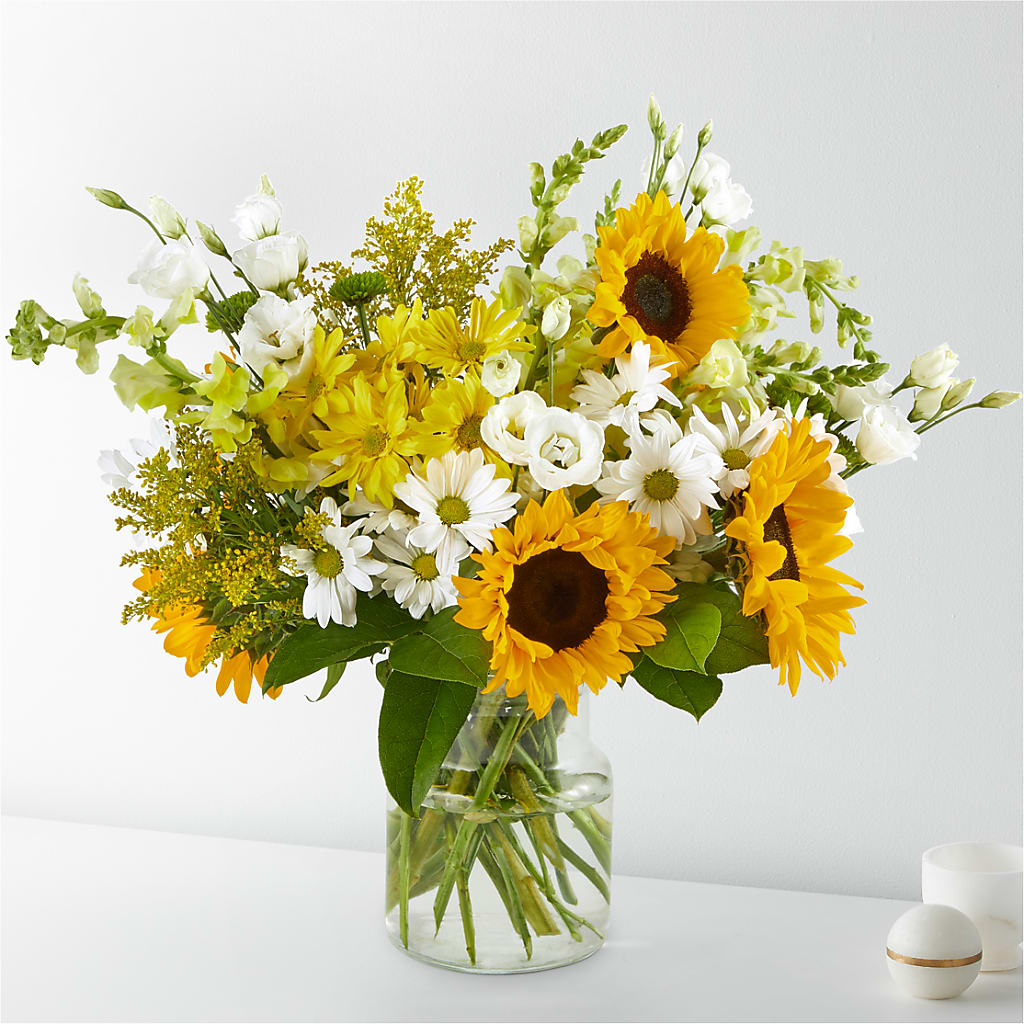 Hello Sunshine Bouquet – Golden Gate Flowers, Naples FL