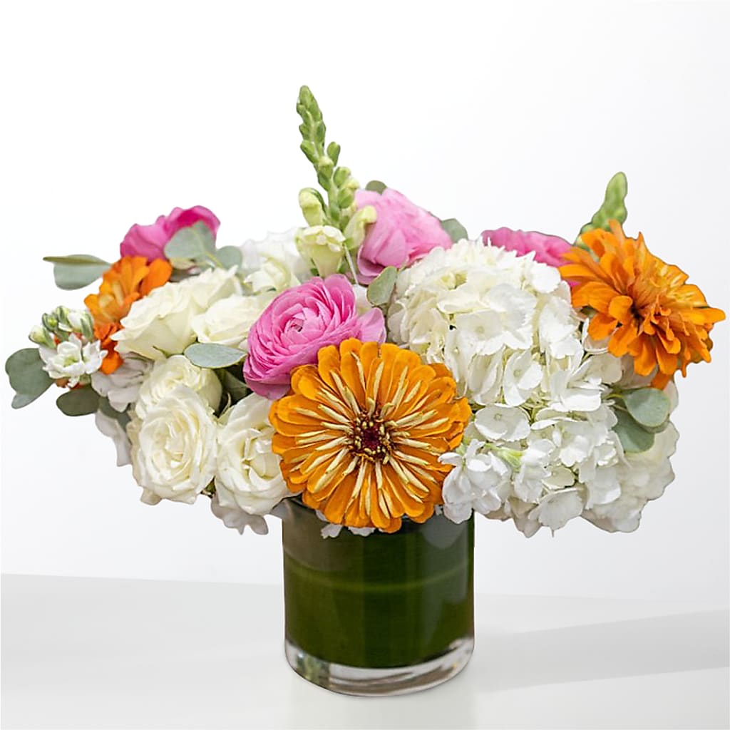The Meet Cute – Golden Gate Flowers, Naples FL