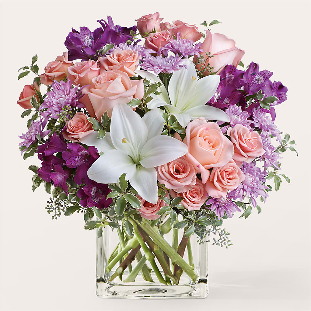 Mani Pedi Bouquet – Golden Gate Flowers, Naples FL