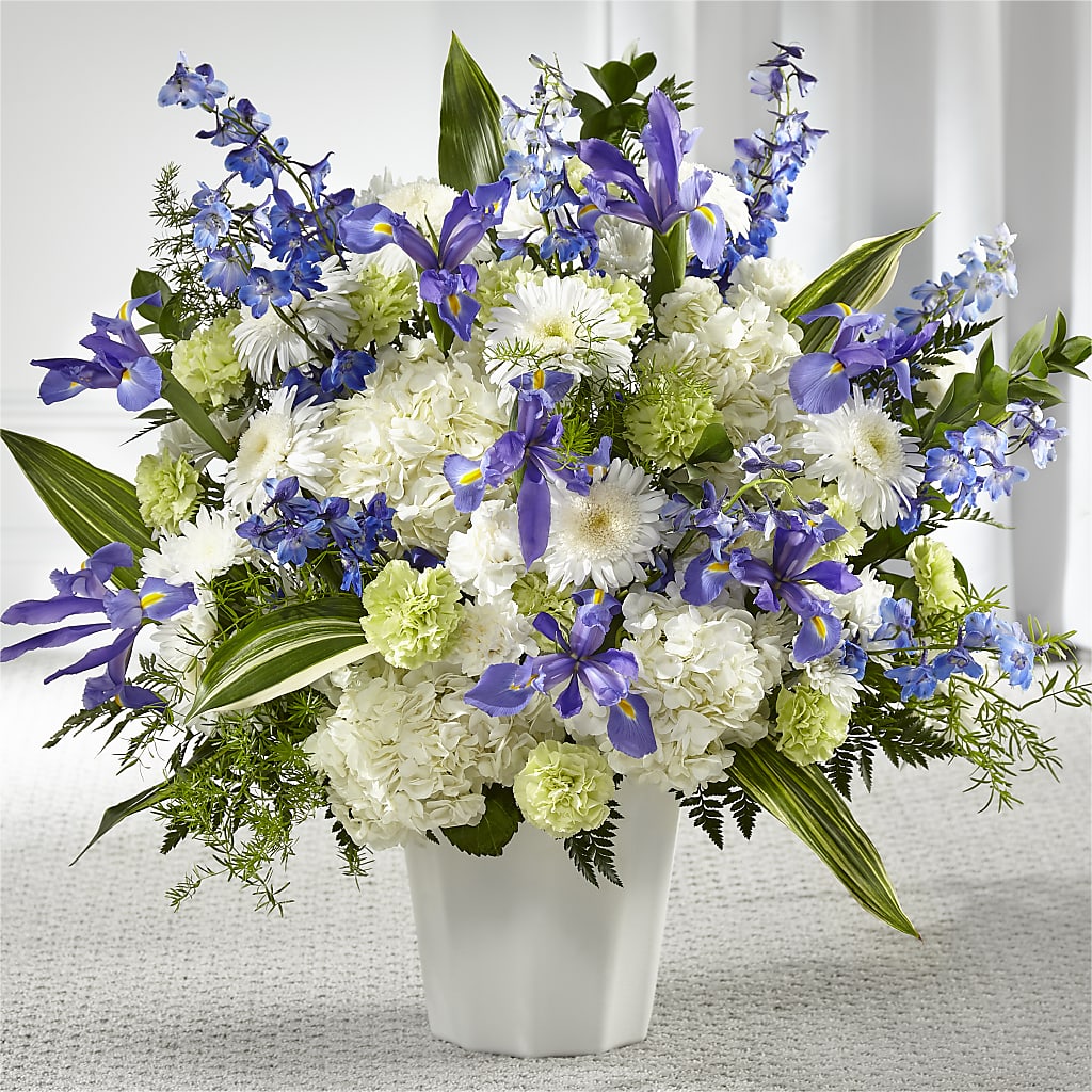 Soft Serenity Floor Basket – Golden Gate Flowers, Naples FL