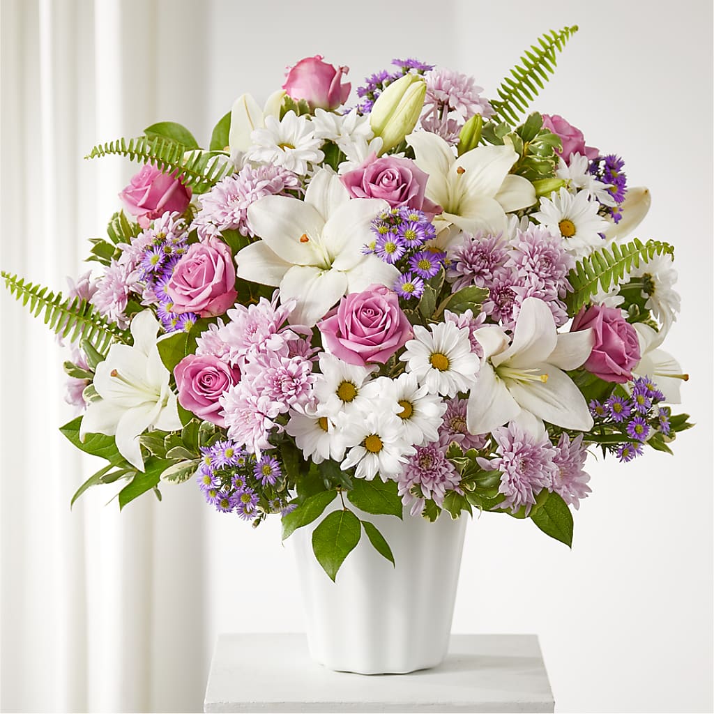 Warmest Thoughts Tabletop Basket – Golden Gate Flowers, Naples FL