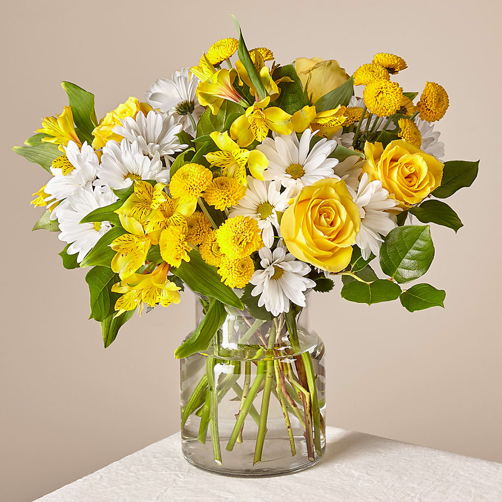 Sunny Sentiments Bouquet – Golden Gate Flowers, Naples FL