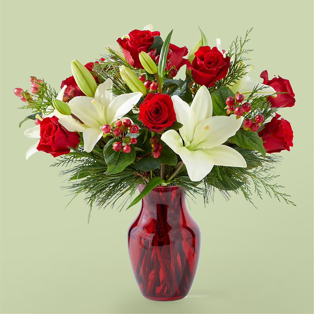 Evergreen Delight Bouquet – Golden Gate Flowers, Naples FL