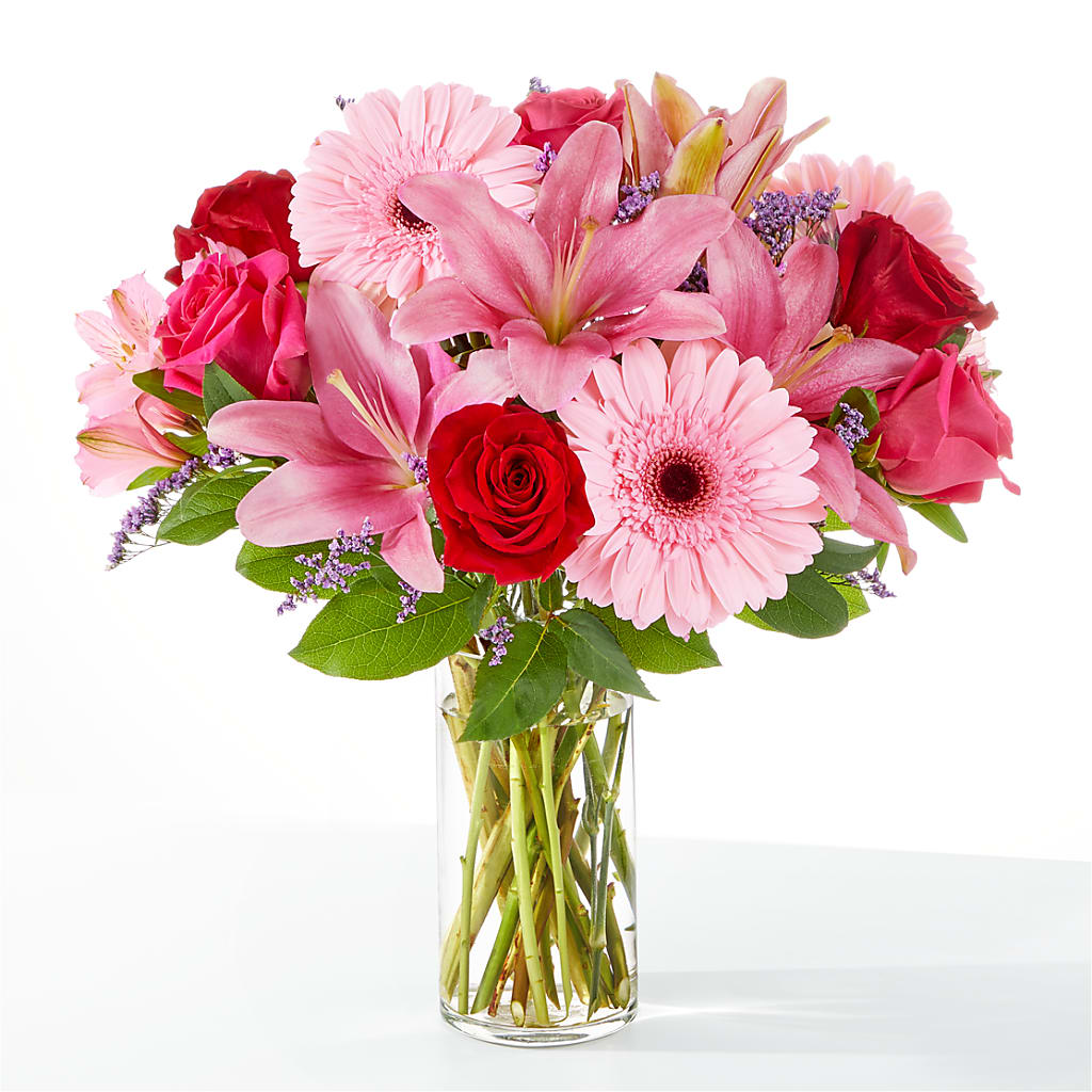 Lots of Love Bouquet – Golden Gate Flowers, Naples FL