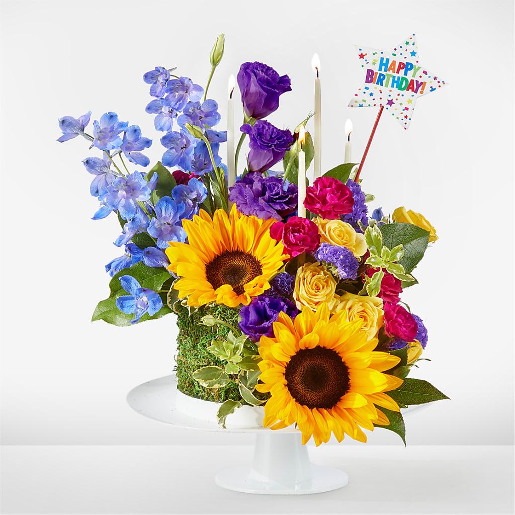 Star of the Day Floral Cake – Golden Gate Flowers, Naples FL