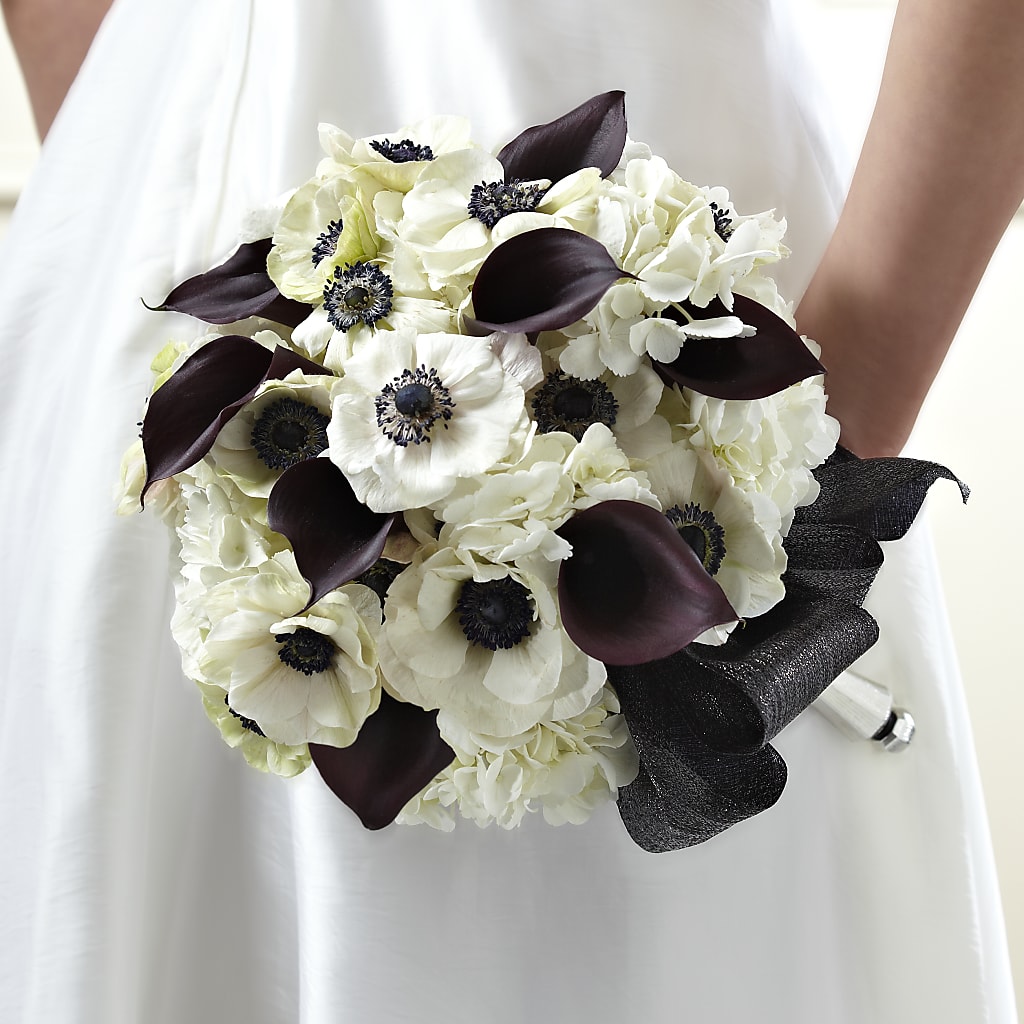To Have and To Hold Bouquet – Golden Gate Flowers, Naples FL