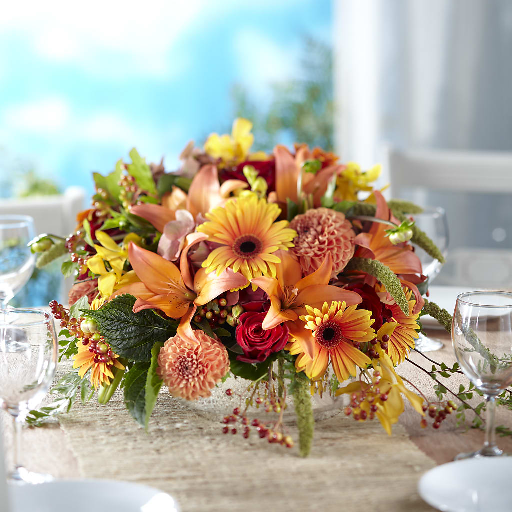One and Only Centerpiece – Golden Gate Flowers, Naples FL