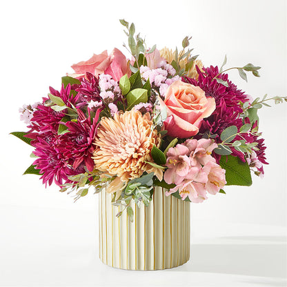 Berry Cobbler Bouquet with Ivory Vase –  Golden Gate Flowers, Naples FL